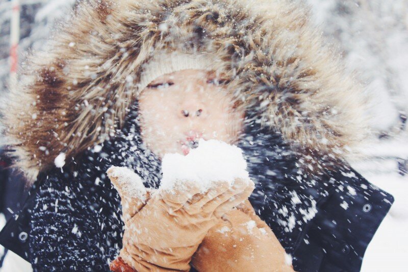 Snow&#x20;blowing&#x20;800x533